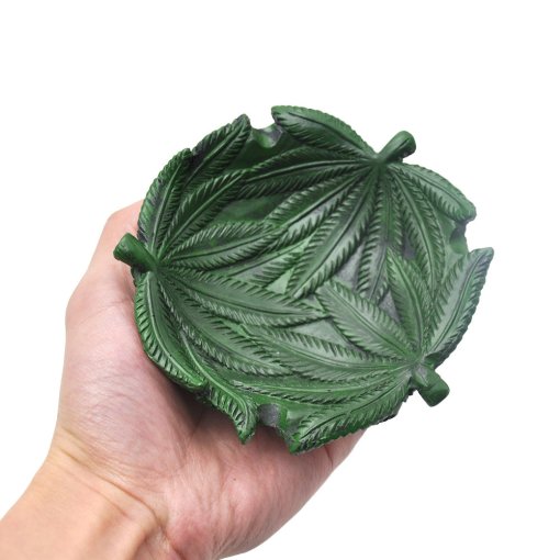 Cannabis Leaf Ash Tray 1